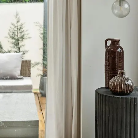 Sea View From Cozy In